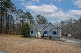715 Lake Point Drive, Woodstock, GA 30189