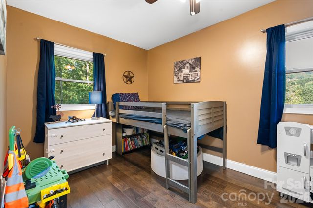 1226 Newfound Road, Leicester, NC 28748