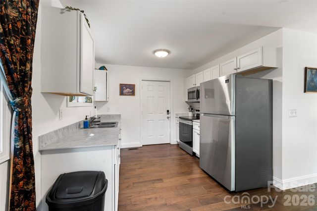1226 Newfound Road, Leicester, NC 28748