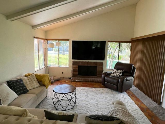 30 Tennis Club Drive, Rancho Mirage, CA 92270