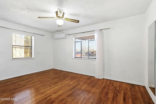 3723 MEMPHIS Avenue, El Paso, TX 79930