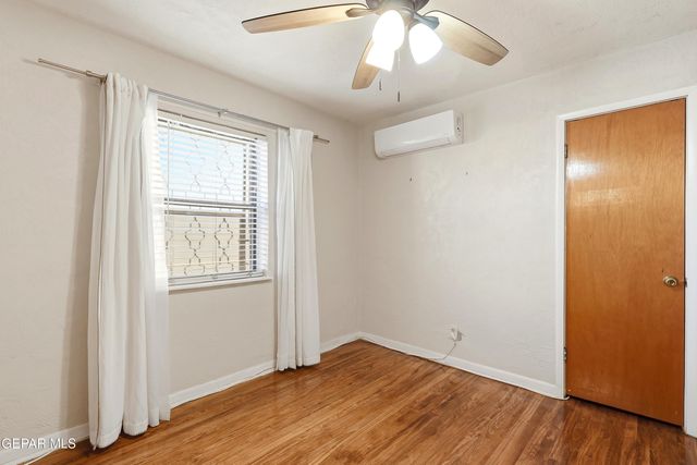 3723 MEMPHIS Avenue, El Paso, TX 79930