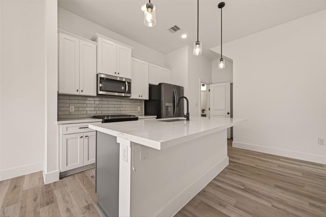 5206 Firnat Street, Houston, TX 77016