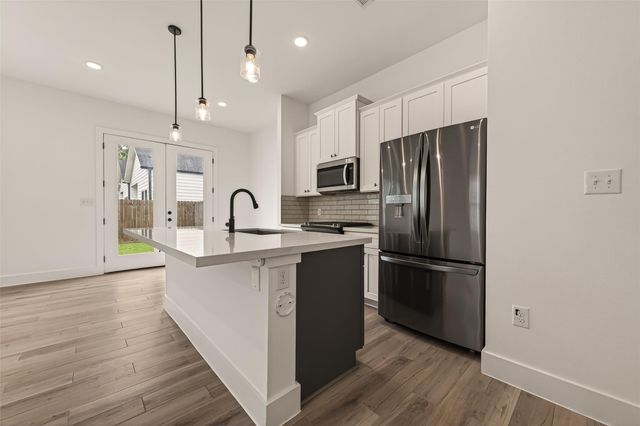 5206 Firnat Street, Houston, TX 77016