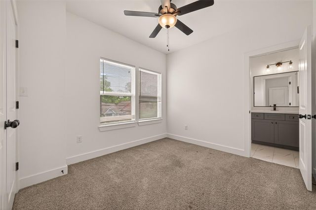 5206 Firnat Street, Houston, TX 77016