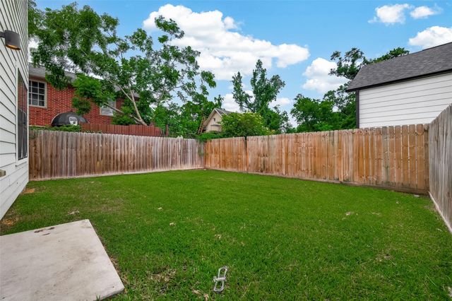 5206 Firnat Street, Houston, TX 77016