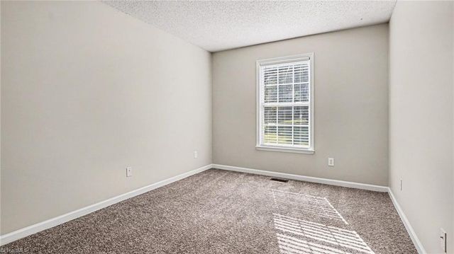 3813 Spring Branch Drive, Winston-salem, NC 27107