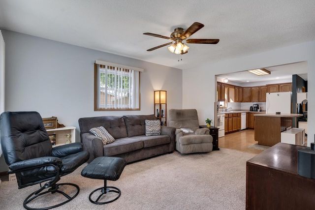1510 Viking AVENUE, Holmen, WI 54636