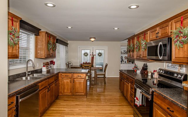 108 Cedar Stream Drive, Paris, KY 40361