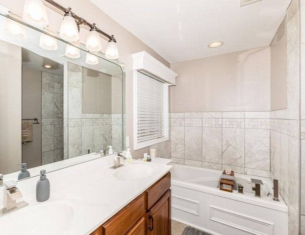 108 Cedar Stream Drive, Paris, KY 40361