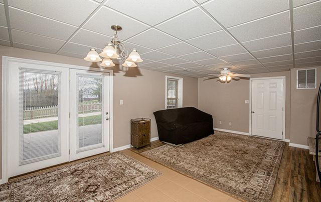 108 Cedar Stream Drive, Paris, KY 40361