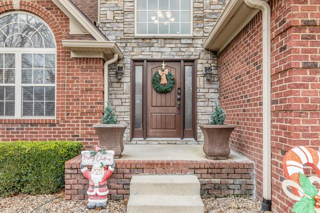 108 Cedar Stream Drive, Paris, KY 40361