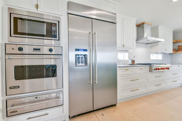 13957 Grambo Boulevard, Galveston, TX 77554