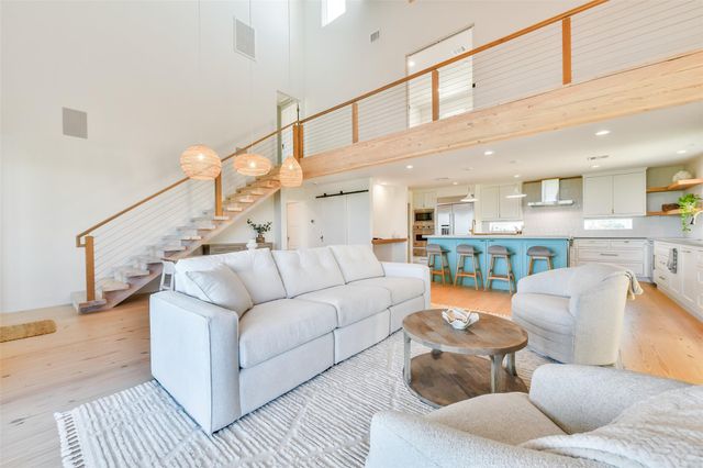 13957 Grambo Boulevard, Galveston, TX 77554