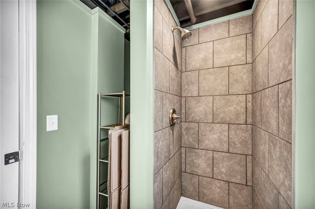 3246 Woodington Avenue SW, Canton, OH 44706
