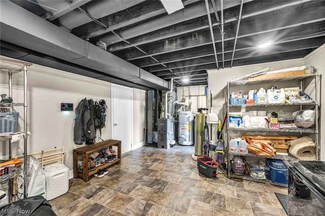 3246 Woodington Avenue SW, Canton, OH 44706