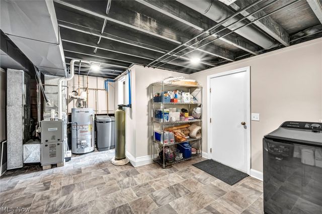 3246 Woodington Avenue SW, Canton, OH 44706