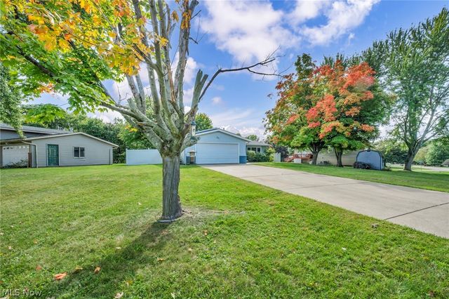 3246 Woodington Avenue SW, Canton, OH 44706