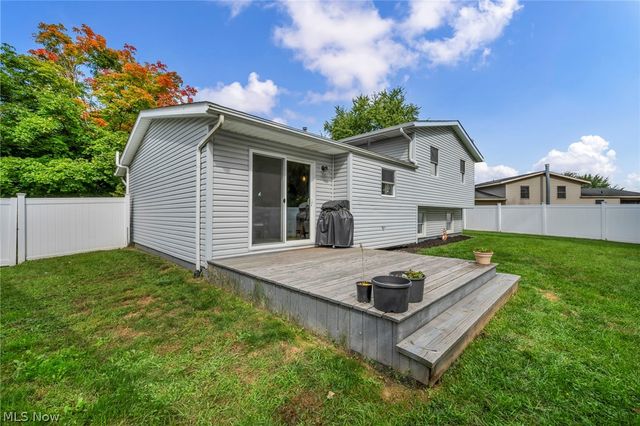 3246 Woodington Avenue SW, Canton, OH 44706