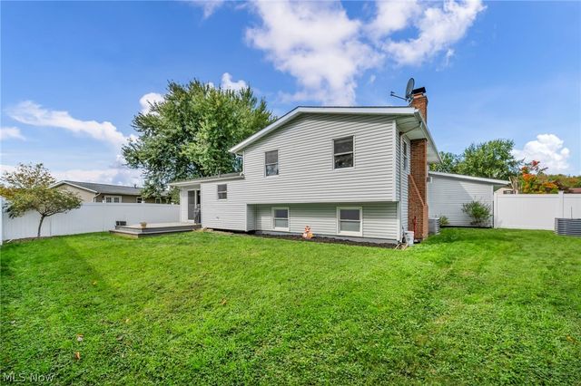 3246 Woodington Avenue SW, Canton, OH 44706