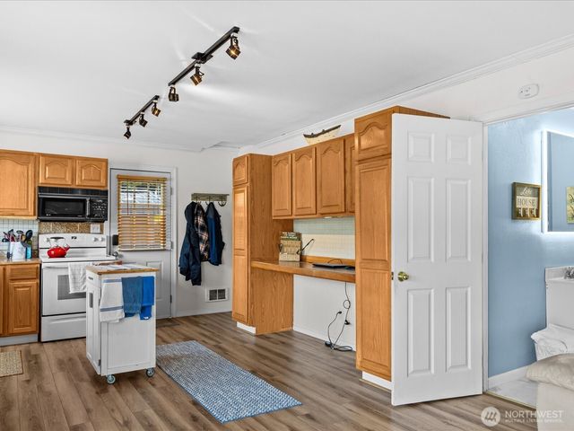 6819 Olive Avenue, Stanwood, WA 98292