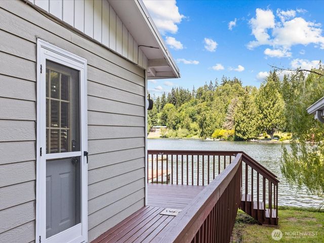 6819 Olive Avenue, Stanwood, WA 98292