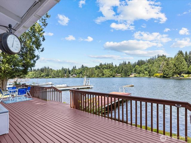 6819 Olive Avenue, Stanwood, WA 98292