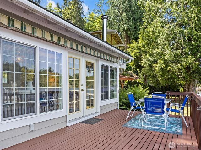 6819 Olive Avenue, Stanwood, WA 98292