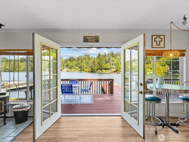 6819 Olive Avenue, Stanwood, WA 98292