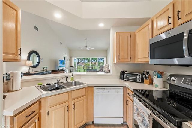 9855 Costa Mesa LN # 408, Bonita Springs, FL 34135