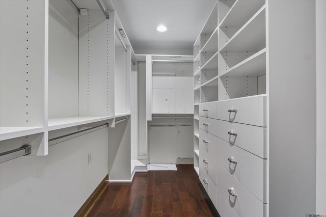 6414 Highland Rd, Baton Rouge, LA 70808