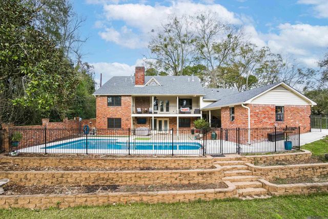 6414 Highland Rd, Baton Rouge, LA 70808