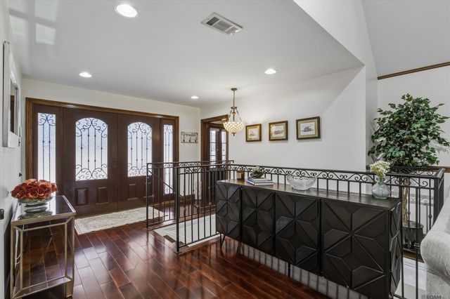 6414 Highland Rd, Baton Rouge, LA 70808