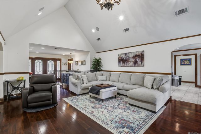 6414 Highland Rd, Baton Rouge, LA 70808