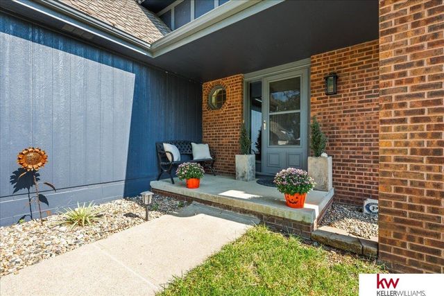 3111 S 165 Avenue, Omaha, NE 68130