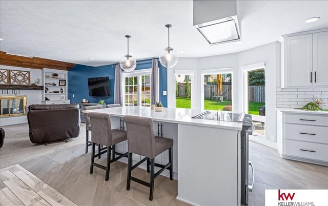 3111 S 165 Avenue, Omaha, NE 68130