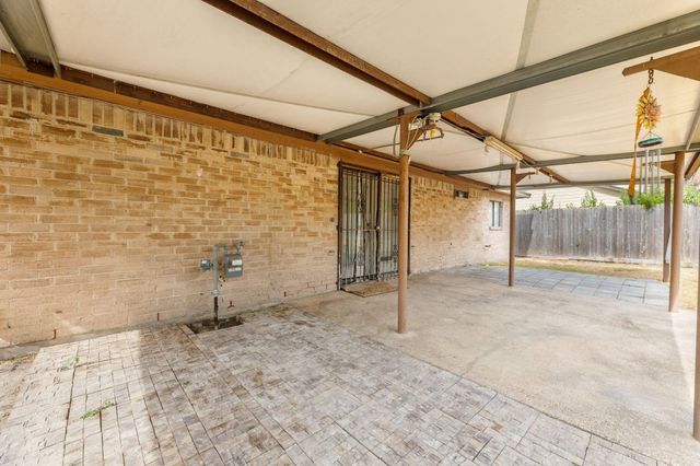 3606 Balmorhea Avenue, Houston, TX 77039