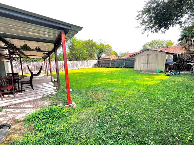 3606 Balmorhea Avenue, Houston, TX 77039