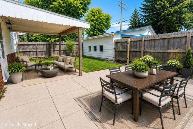 7215 32nd AVENUE, Kenosha, WI 53142