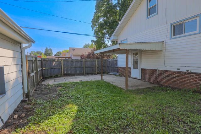 7215 32nd AVENUE, Kenosha, WI 53142
