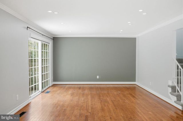 9402 QUILL PL, Montgomery Village, MD 20886
