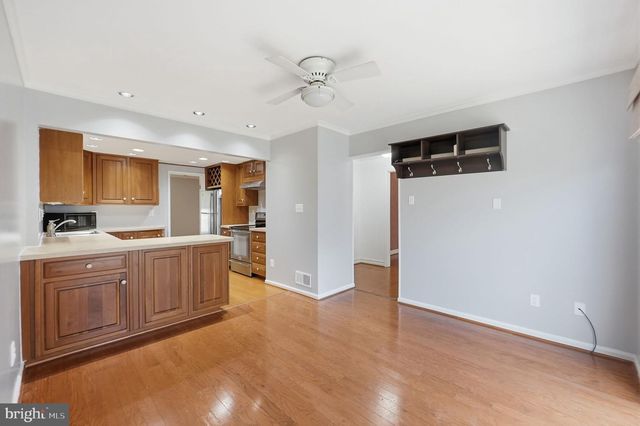 9402 QUILL PL, Montgomery Village, MD 20886