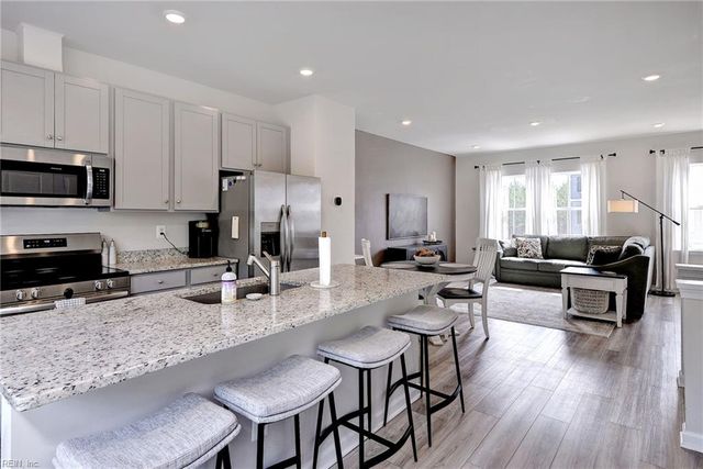 5885 Ginger DR, Providence Forge, VA 23140