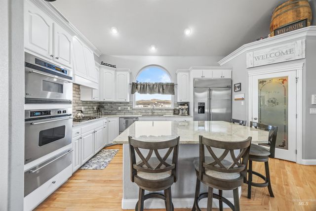 3418 N Costa Madera Way, Star, ID 83669