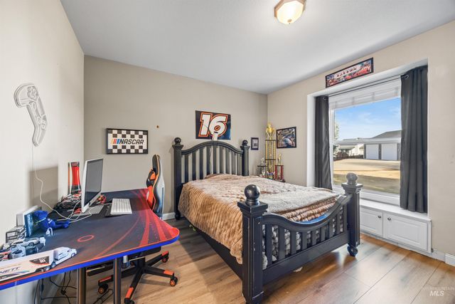 3418 N Costa Madera Way, Star, ID 83669