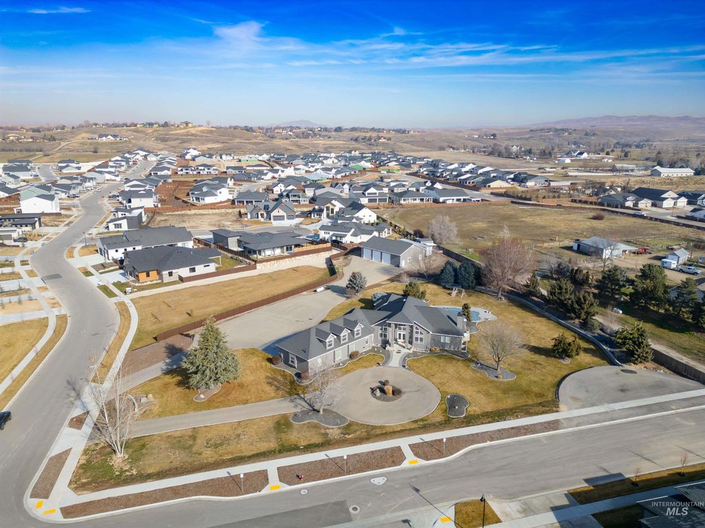 3418 N Costa Madera Way, Star, ID 83669 photo 4