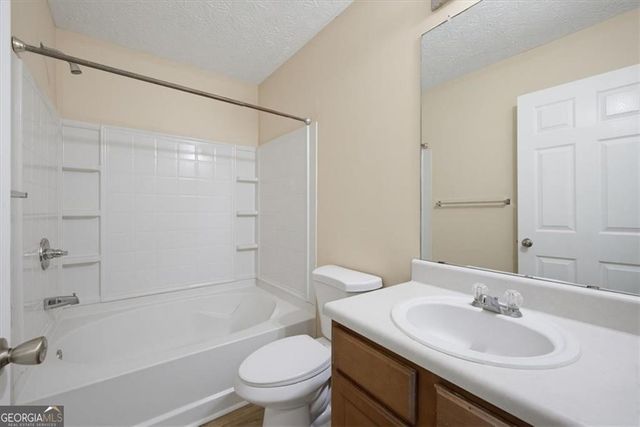 1934 Grove Way, Hampton, GA 30228