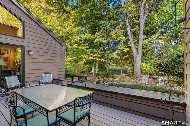 50 Ironwood Road 50, West Hartford, CT 06117