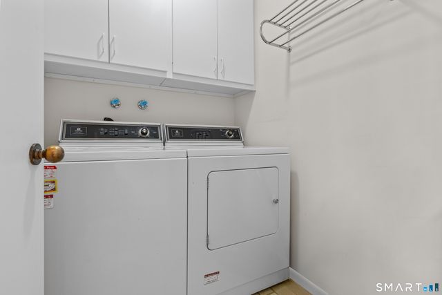 50 Ironwood Road 50, West Hartford, CT 06117