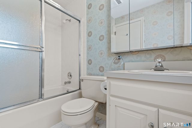 50 Ironwood Road 50, West Hartford, CT 06117